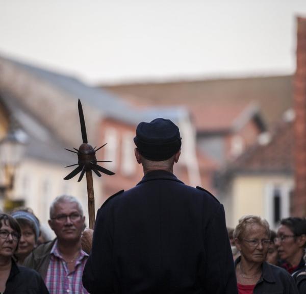 The Night Watchman, Ribe